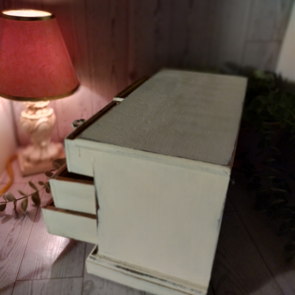 Vintage Upcycled Ivory Chic Farmhouse Musical Jewelry Box with Velvet Lining - Picture 4 of 7